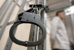 В Харькове подозреваемый пытался покончить жизнь самоубийством в зале суда