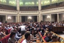 Первое заседание Верховной Рады могут продлить до утра 