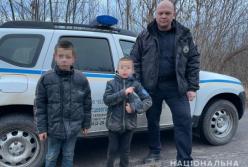 Братья из Винницкой области одолели 10 километров босиком, чтобы убежать от отчима