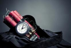 У московському аеропорту "Шереметьєво" терористка з вибухівкою взяла в заручники цілий літак (фото)