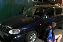 Под Киевом пьяный водитель устроил гонки и разгромил чужие автомобили (фото)