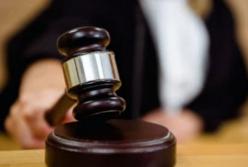 На Сумщине подросток отсудил алименты у родителей