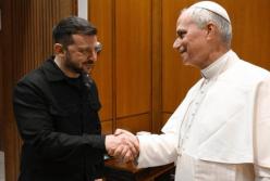 Зеленський прибув до Італії і вже зустрівся з Папою Римським (відео)