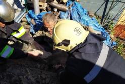 В Кировоградской области стена привалила мужчину (фото)