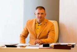 Компанія матері нардепа Молотка заробила з вершками на фортифікаційних товарах для Сумщини (відео)