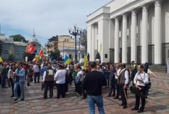 В Киеве протестуют против админреформы (фото)