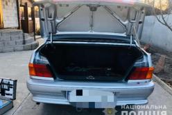 На Киевщине преступники несколько часов издевались над похищенной жертвой (фото)