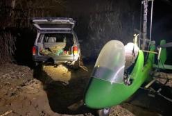 На Закарпатье задержали пограничника и священника на контрабанде сигарет (фото)