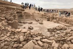 Археологи нашли загадочные каменные головы, которым 11 тысяч лет (фото)