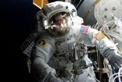 Американские космонавты совершили 7-часовую космическую прогулку