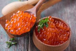Эксперты рассказали о пользе и вреде красной икры