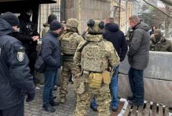 НАБУ та САП викрили злочинну групу з нардепами в її складі 