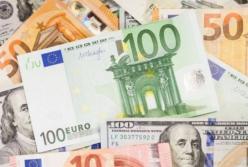 НБУ назвал периоды пиковых выплат по внешнему долгу в 2021 году