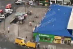 В Киеве прогремел взрыв у станции метро (видео)