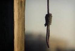 На Полтавщине нашли повешенной 7-летнюю девочку