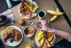 Названы самые вредные для здоровья завтраки