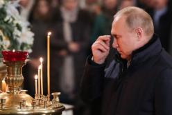 РПЦ роздає "могілізованим" молитву за Путіна — "верховного головнокомандувача божого війська" (фото)