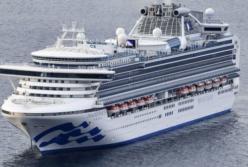 На борту лайнера, где обнаружили коронавирус, находятся 25 украинцев