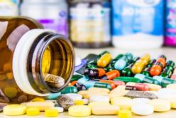 В Минздраве решают вопрос об обеспечении больных иностранными лекарствами