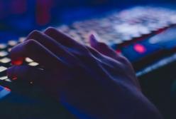 В США заплатят 10 млн дол за данные о хакерах DarkSide