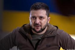 Зеленський прилетів у Лондон і показав відео з Залужним 