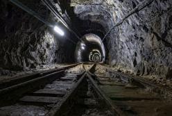 Росія вдарила по Дніпропетровщині: під землею заблоковані 2595 гірників 