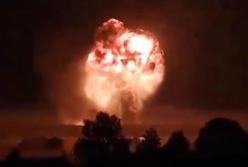 "Путінські виродки житимуть у страху": легіон "Свобода Росії" спалив десятки локомотивів у РФ (відео)