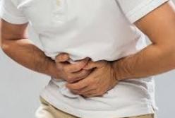 Медики рассказали, какую боль в животе нельзя игнорировать