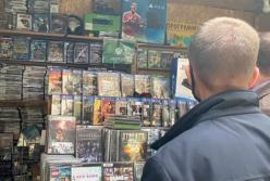В Киеве на базаре продавали данные о 32 млн украинцев