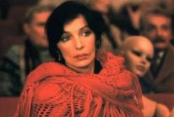 Умерла легендарная французская певица и актриса 