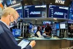 Фондовые рынки падают из-за угрозы вторжения РФ в Украину