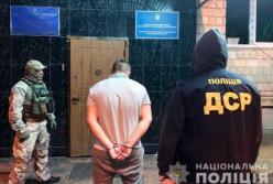 Банду задержали за "выбивание" несуществующего долга с буковинца (фото)