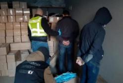 В Киеве ограбили бизнесменов при перепродаже масок (фото)