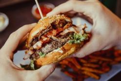 Как снизить риск при питании в фаст-фудах