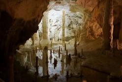 Ученые обнаружили уникальную погребальную пещеру