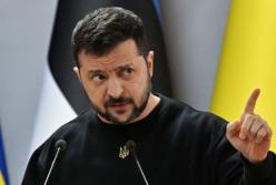 "Чутливі питання": про що говорили на зустрічі Зеленський та фракція "Слуги народу" 