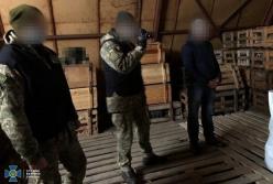 В военной части на Полтавщине выявили оборудку с обмундированием на миллион (фото)