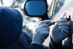 В Тернополе из двух автомобилей неизвестные украли более 2,5 млн гривен