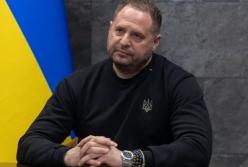 «Магія замість політики»: Юлію Мендель приголомшили розповіді про «езотеричні практики» Андрія Єрмака