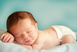 На 100 народжених 286 померлих: демограф сказав, скільки дітей повинні народжувати українки