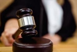 В Киеве суд вынес приговор мужчине, который убил любовницу во время интима, а затем задушил ее дочь