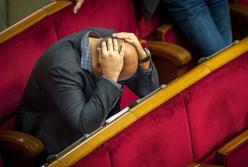 Всё тайное станет явным: Зеленский потребовал разрешить прослушку нардепов