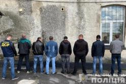 В Кировоградской области банда во главе с "авторитетом" требовала деньги из заключенных в СИЗО