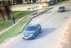 Под Киевом четверо парней избили мужчину и уехали на его автомобиле (фото)