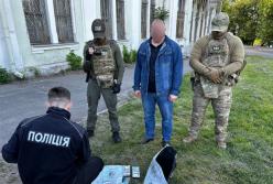 Посадовця Укрзалізниці затримали на хабарі