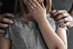 В Винницкой области мужчина избил и изнасиловал шестилетнюю девочку