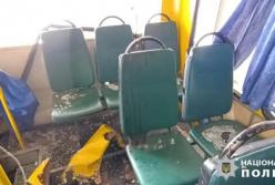 У Херсоні росіяни скинули з дрона вибухівку на маршрутку: є загиблий та поранені (фото)