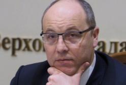 Зеленский начал с нарушения Конституции - Парубий