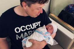 Илон Маск изменил имя своего ребенка: оно по-прежнему странное