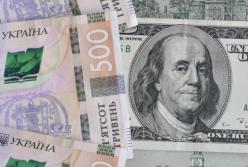 Курс валют на 26 августа: гривна немного ослабла